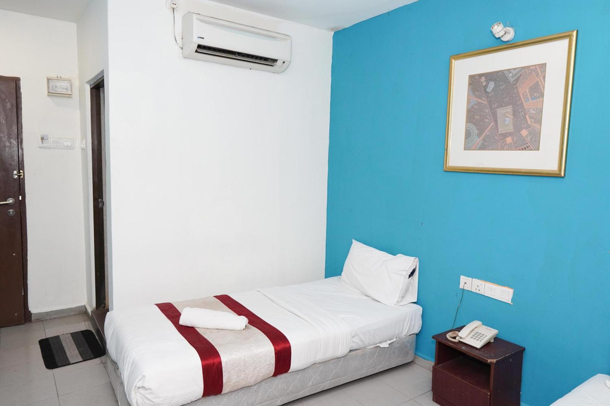 Hotel Shri Putiri パシル・グダン エクステリア 写真